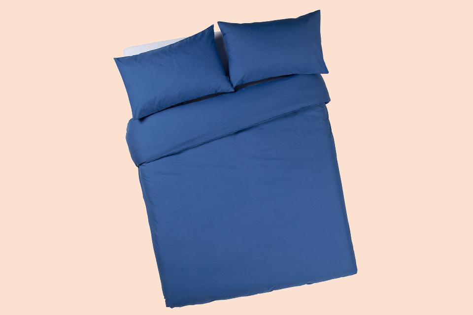 Argos Home Easycare Plain Blue Bedding Set - Double.