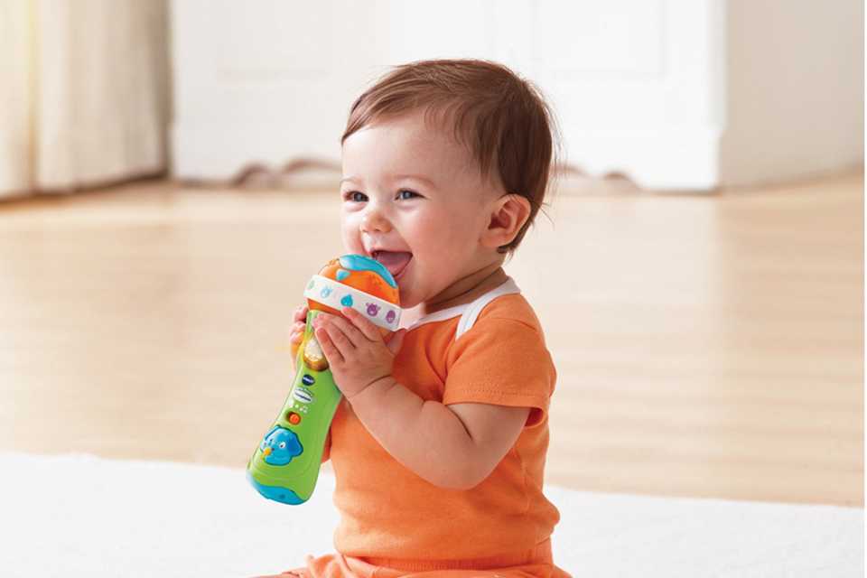 Newborn toys argos hotsell