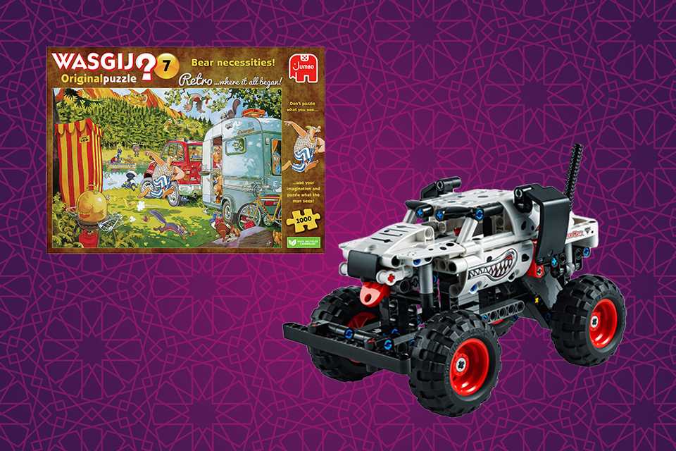 Wasgij Original Retro 7 1000 Piece Jigsaw Puzzle + LEGO Technic Monster Jam Monster Mutt Dalmatian Set 42150.