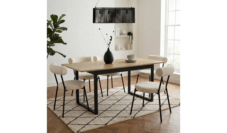 OHS Chevron 4-6 Seater Extendable Dining Table - Light Wood