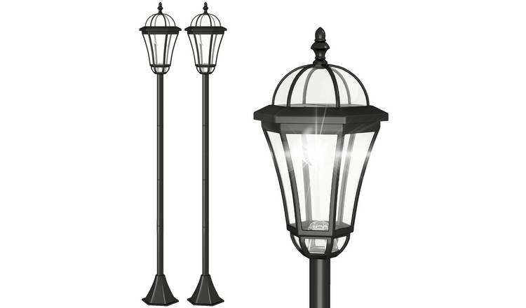 Outsunny 2 Pack 1.3m Solar Powered LED Lamp Post Lights - Black