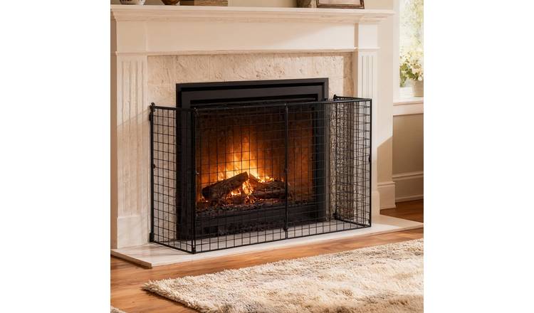 HOMCOM Mesh Foldable Freestanding Fire Screen Spark - Black