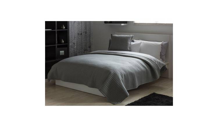 Belledorm Crompton Quilted Throw - Double