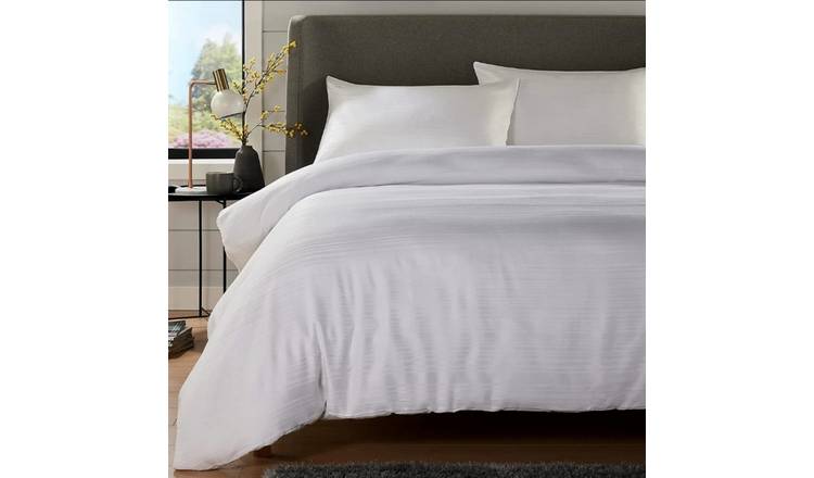 New Edge Blinds Stripe Jacquard White Duvet Set - Double