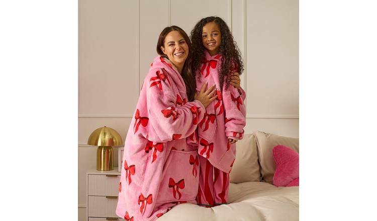 OHS Bow Print Hoodie Blanket - One Size - Red/Pink