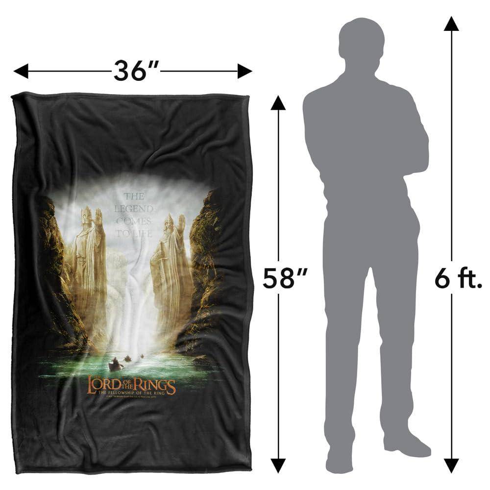 The Lord of the Rings Fellowship Kings Of Old Blanket - 147cm x 91cm - Image 4