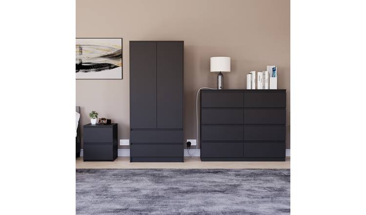 Vida Designs Denver Bedroom Set (Bedside, 8 Drawer Chest, 2x2 Wardrobe) - Black