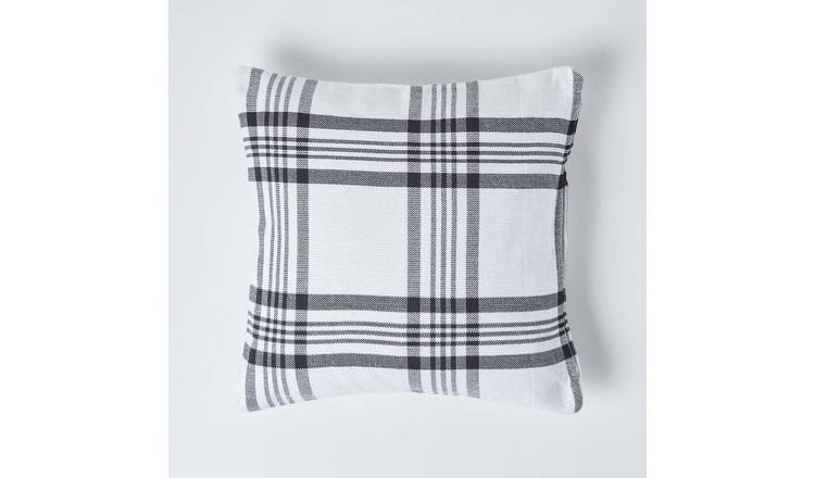 Homescapes Black and White Tartan Cotton Cushion Cover - 60 x 60 cm