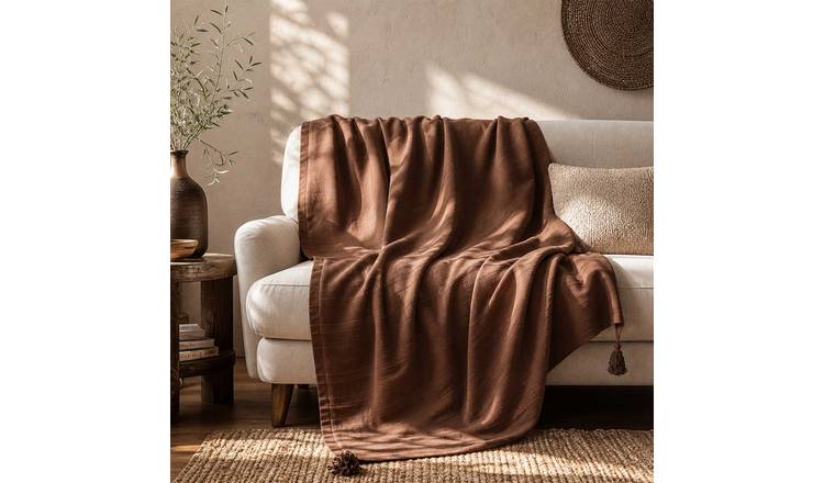 Homescapes Cotton Rajput Ribbed Throw - 225 x 255 cm - Chocolate
