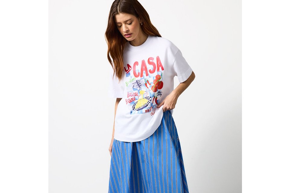 Women's holiday shop. Shop now.