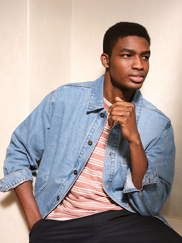 Seeking sunlight. Start day-dreaming of warmer days with our spring edit. This season is all about sophisticated styling ready for sun-soaked days to come. Revamp your wardrobe with fresh green and neutral tones and a balance of light poplin layered against utility jackets.