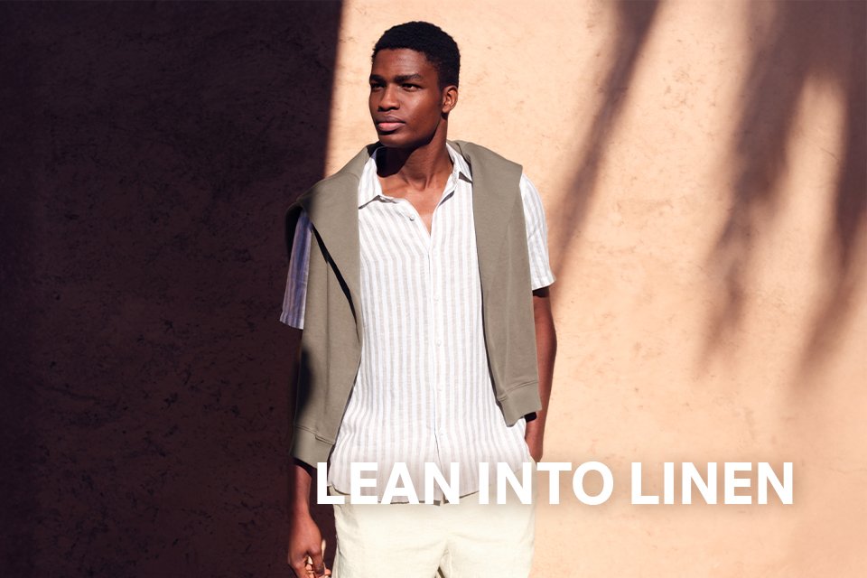 Start day dreaming of warmer days with our spring edit. This season is all about sophisticated styling, working together function and elegance every time. Revamp your wardrobe with fresh green, beige tones and a balance of light poplin layered against utility jackets. 