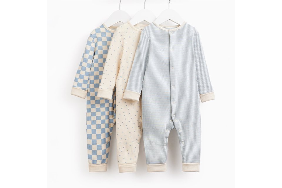 Newborn essentials guide.