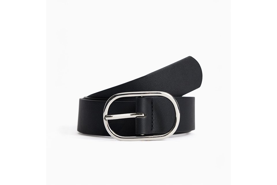 Classic workwear belt for smart and professional outfits.
