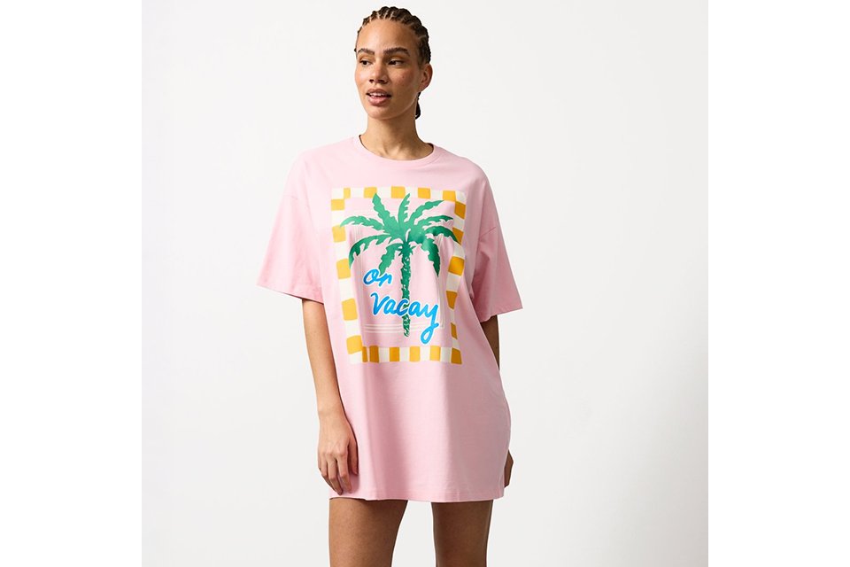 Nightdresses.