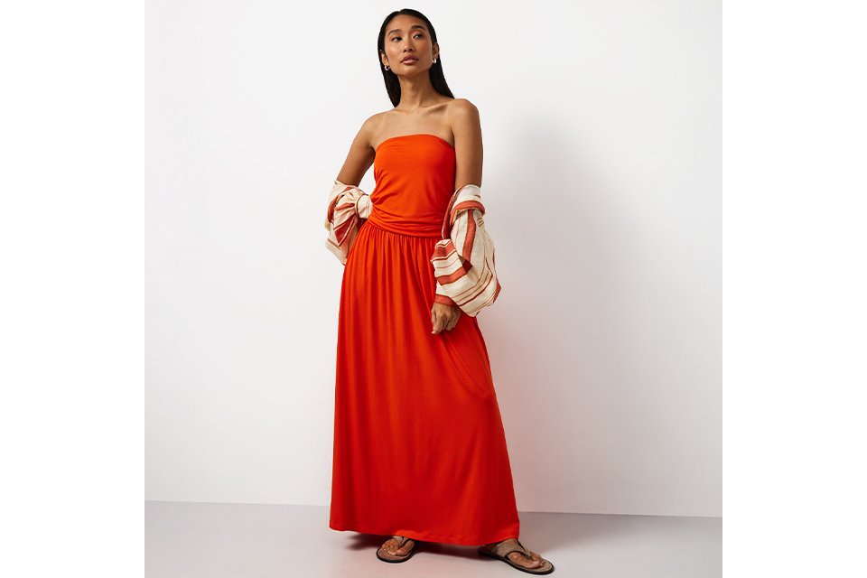 Maxi dresses.