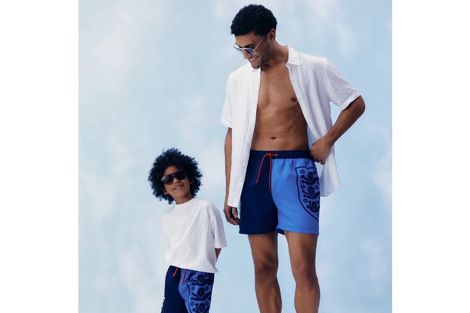 Men's holiday shop.