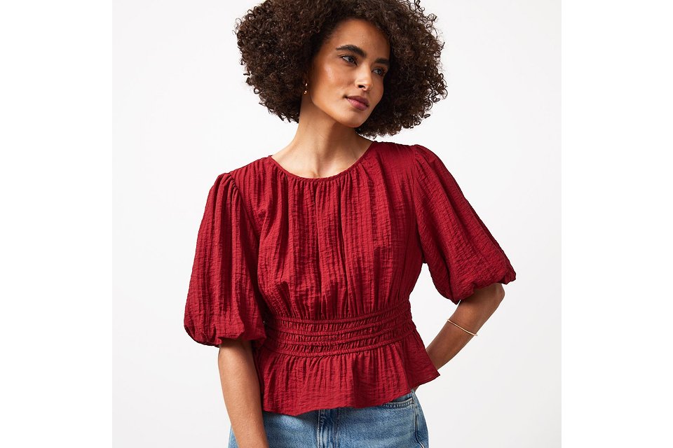 Women's holiday shop.