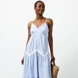 Trends & collections.