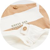 Tops & t-shirts.