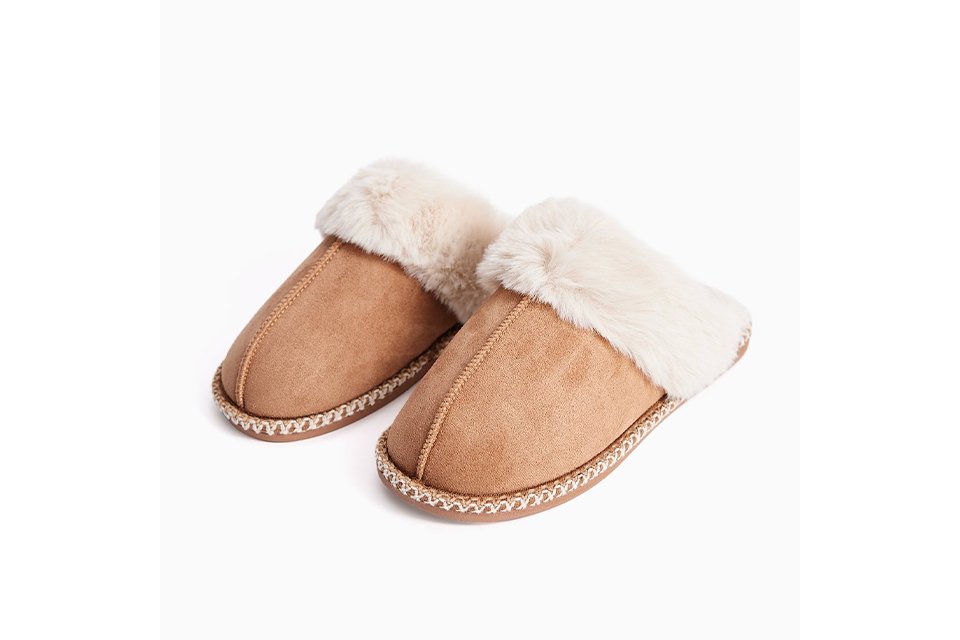 Slippers.