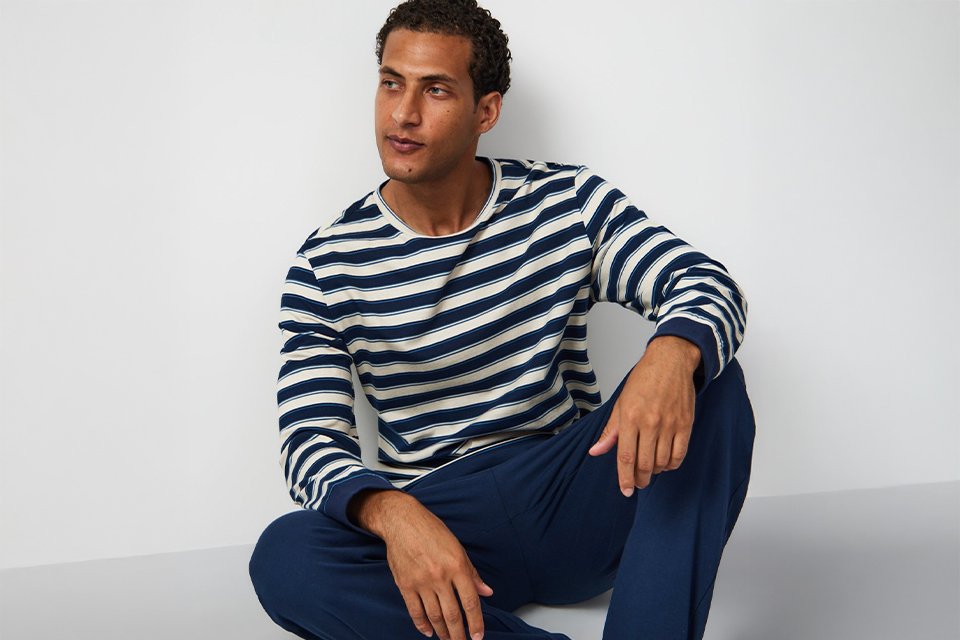 Men's nightwear.