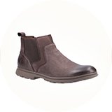 Men's smart casual leather boots for autumn outfits.