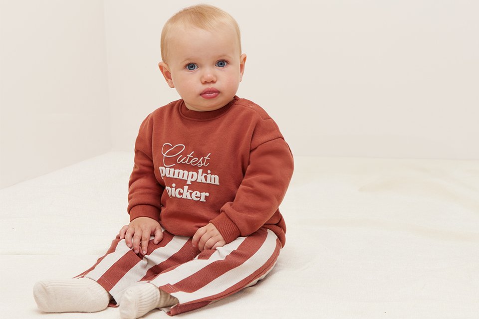 Newborn essentials guide.