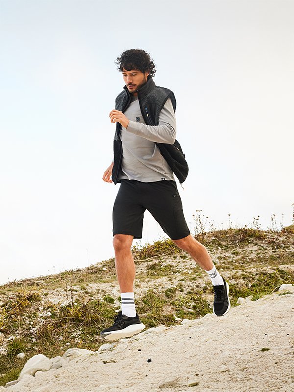 From workouts to walking. Start the new year with fresh energy. Reaktiv now brings its performance-driven style to men - made for effortless moves from gym to downtime. Shop now.