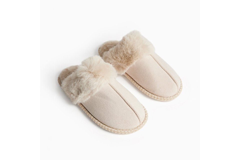 Slippers.
