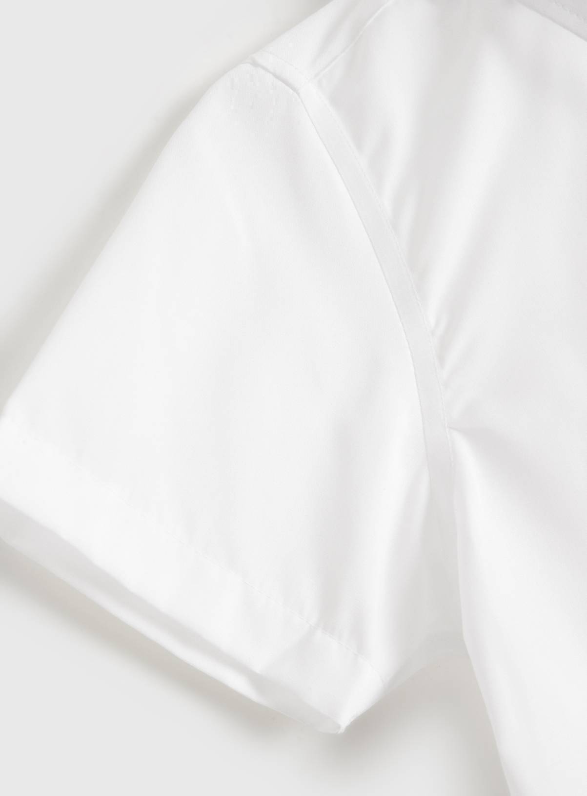 White Polyester Cotton Unisex Short Sleeve Shirts 3 Pack 5 years - Image 6