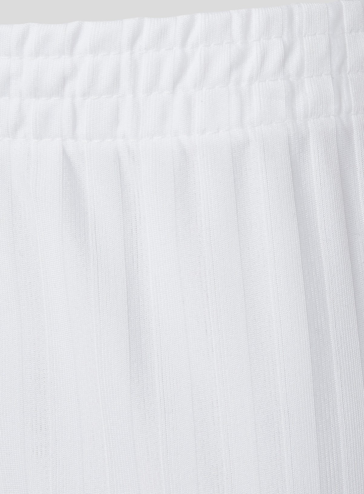 2 Pack White Football Shorts 7 years - Image 3 thumbnail