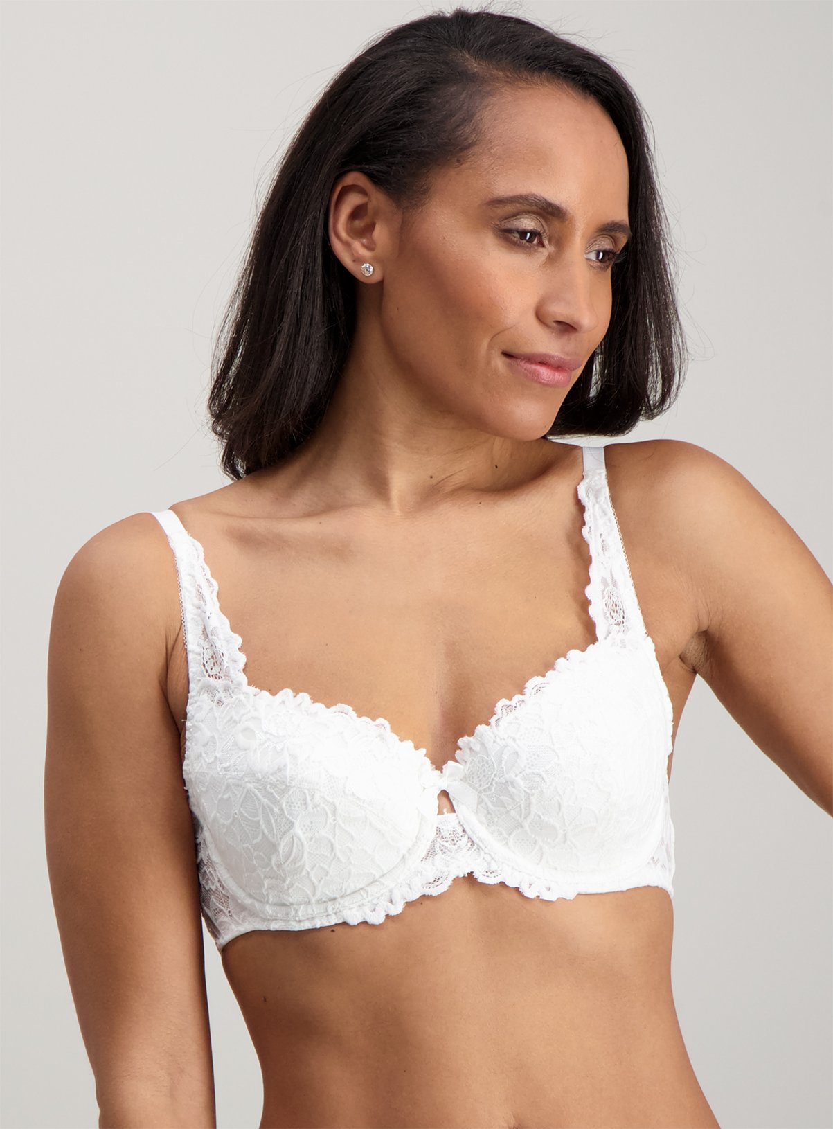 White Comfort Lace Padded Full Cup Bra Review