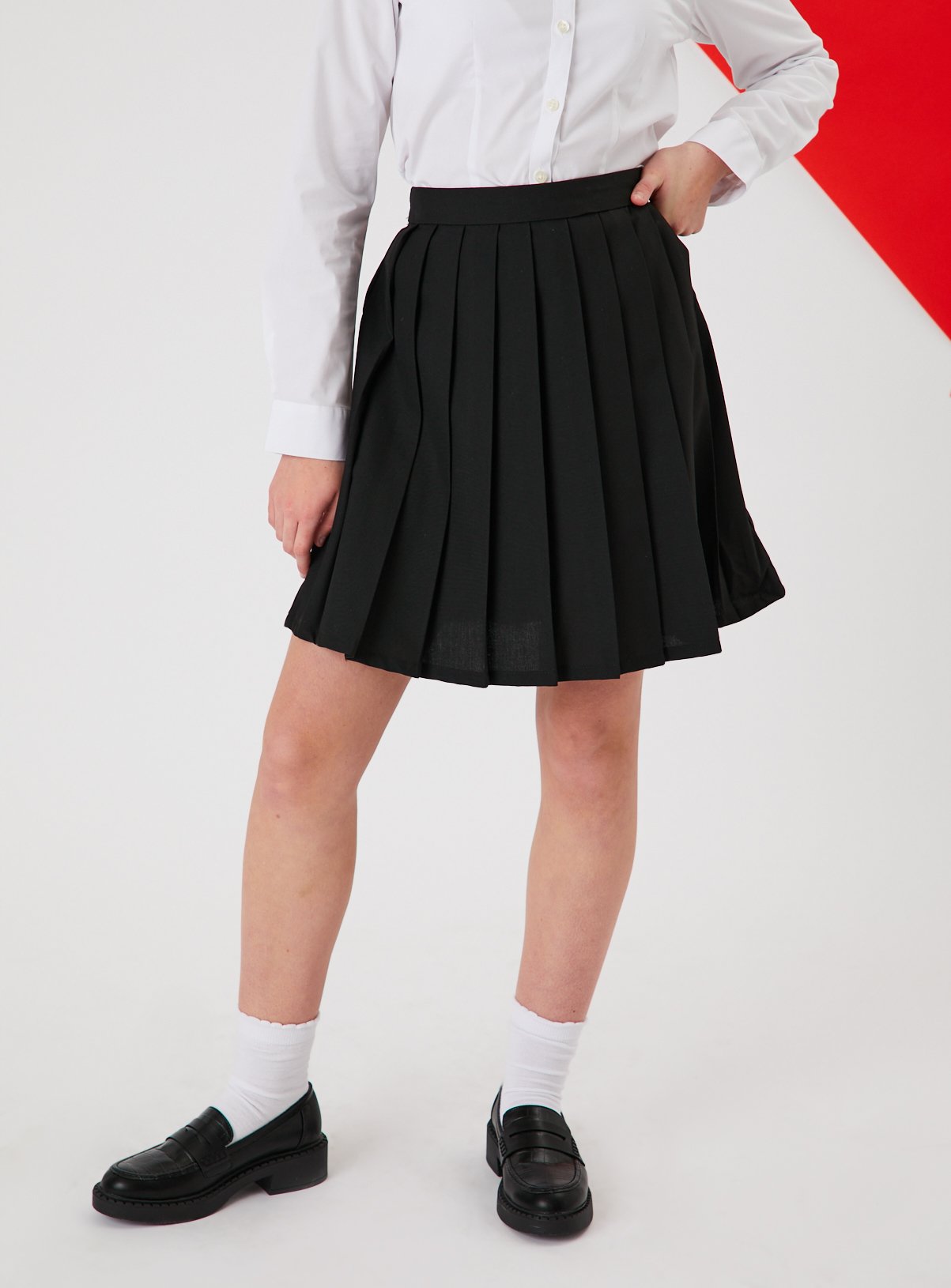 Black Permanent Pleat Skirt Review