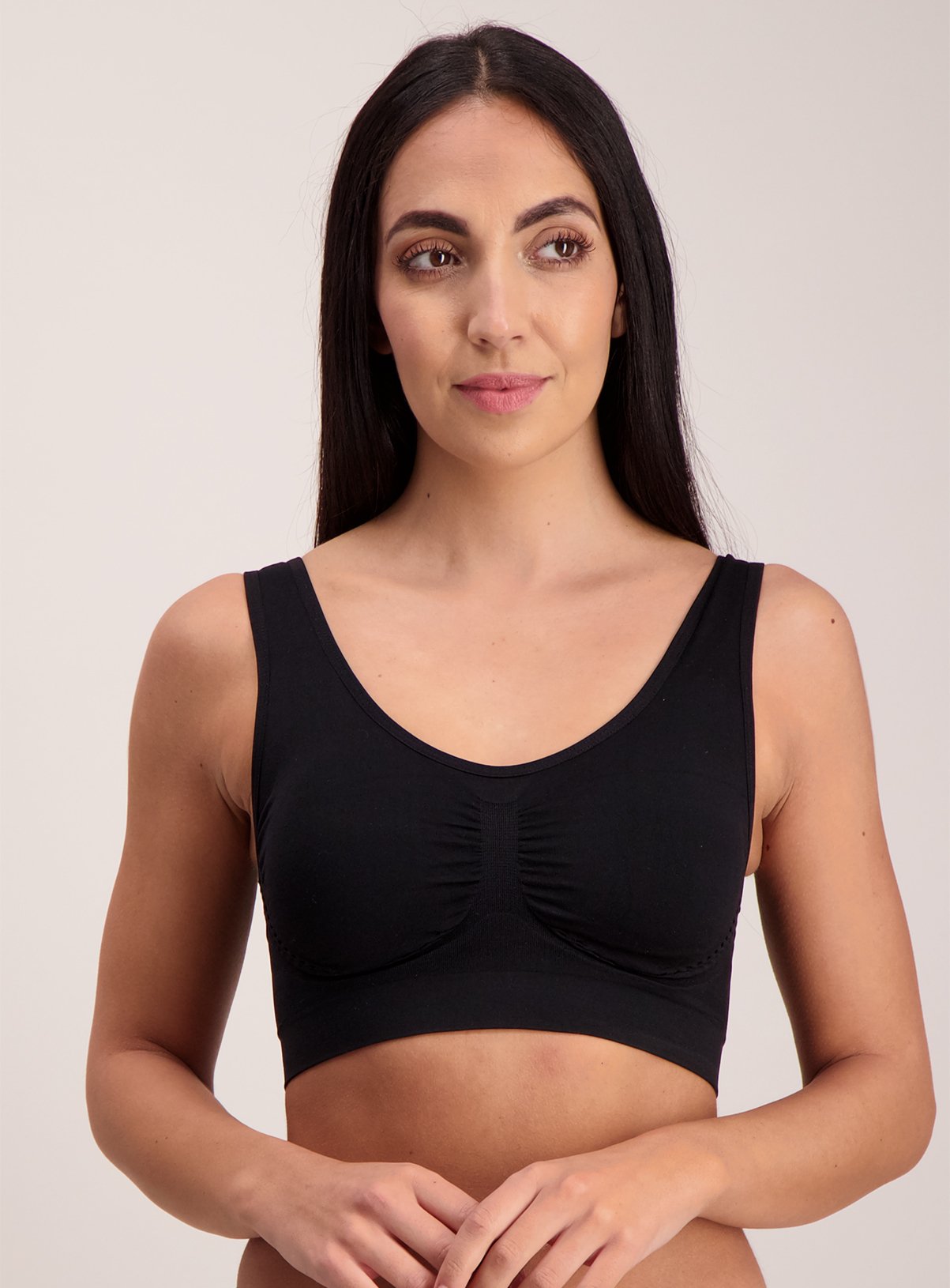 Black Padded Seamless Crop Top Review