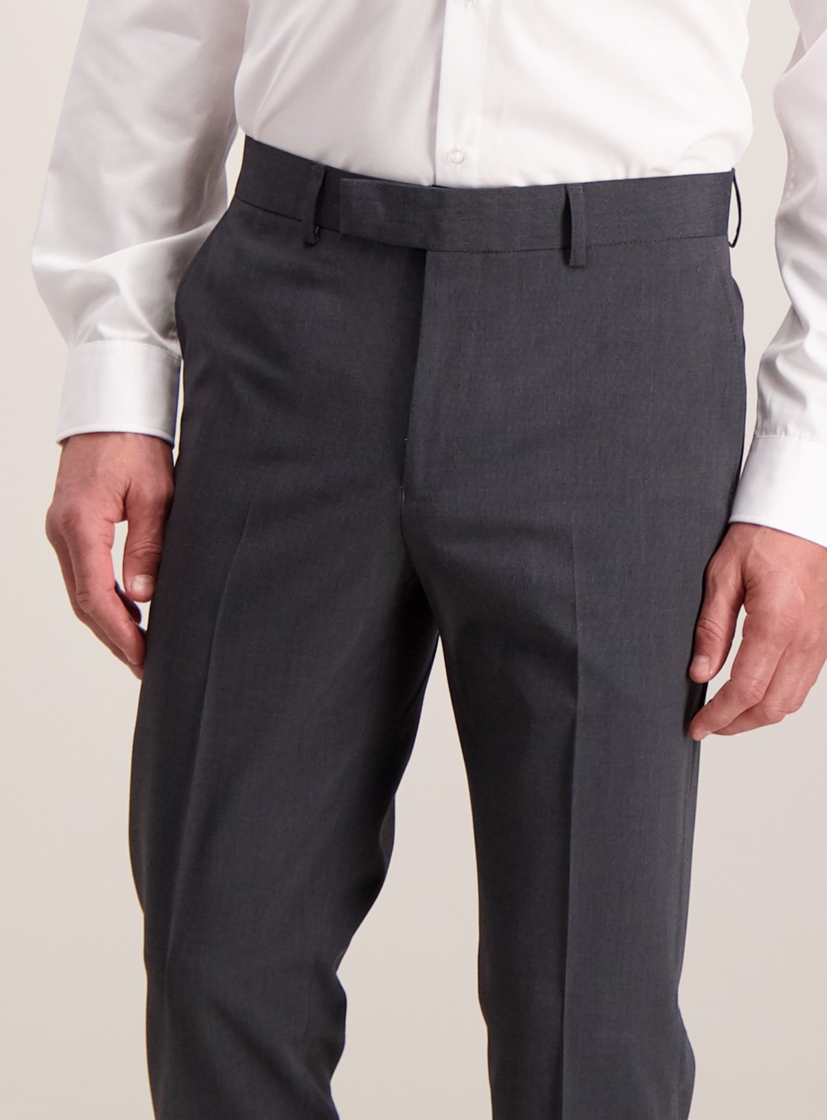 Online Exclusive Charcoal Grey Mini Texture Slim Fit Trouser Review