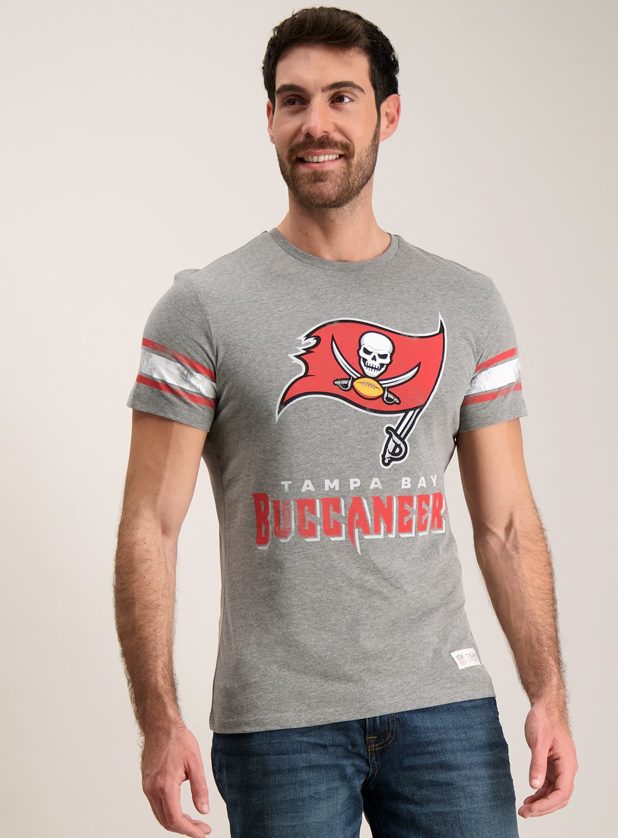 Menswear Nfl Tampa Bay Buccaneers Grey T Shirt Tu Clothing