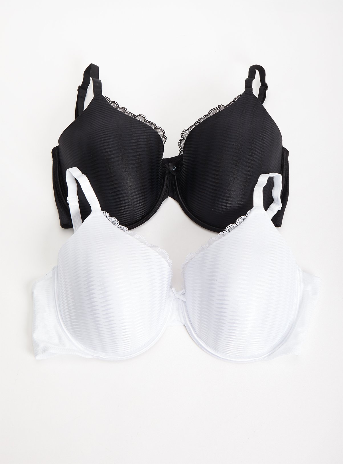 Black & White Lace Trim Full Cup T-Shirt Bra 2 Pack Review