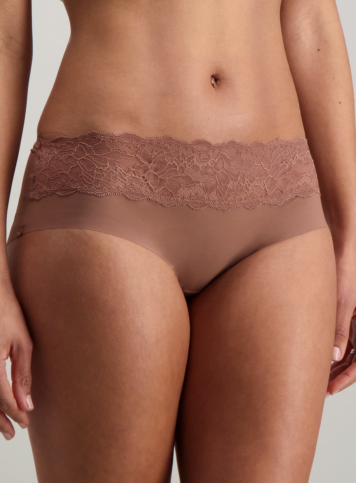 Nude Skin Tone 4 Lace Top Knicker Shorts 3 Pack Review