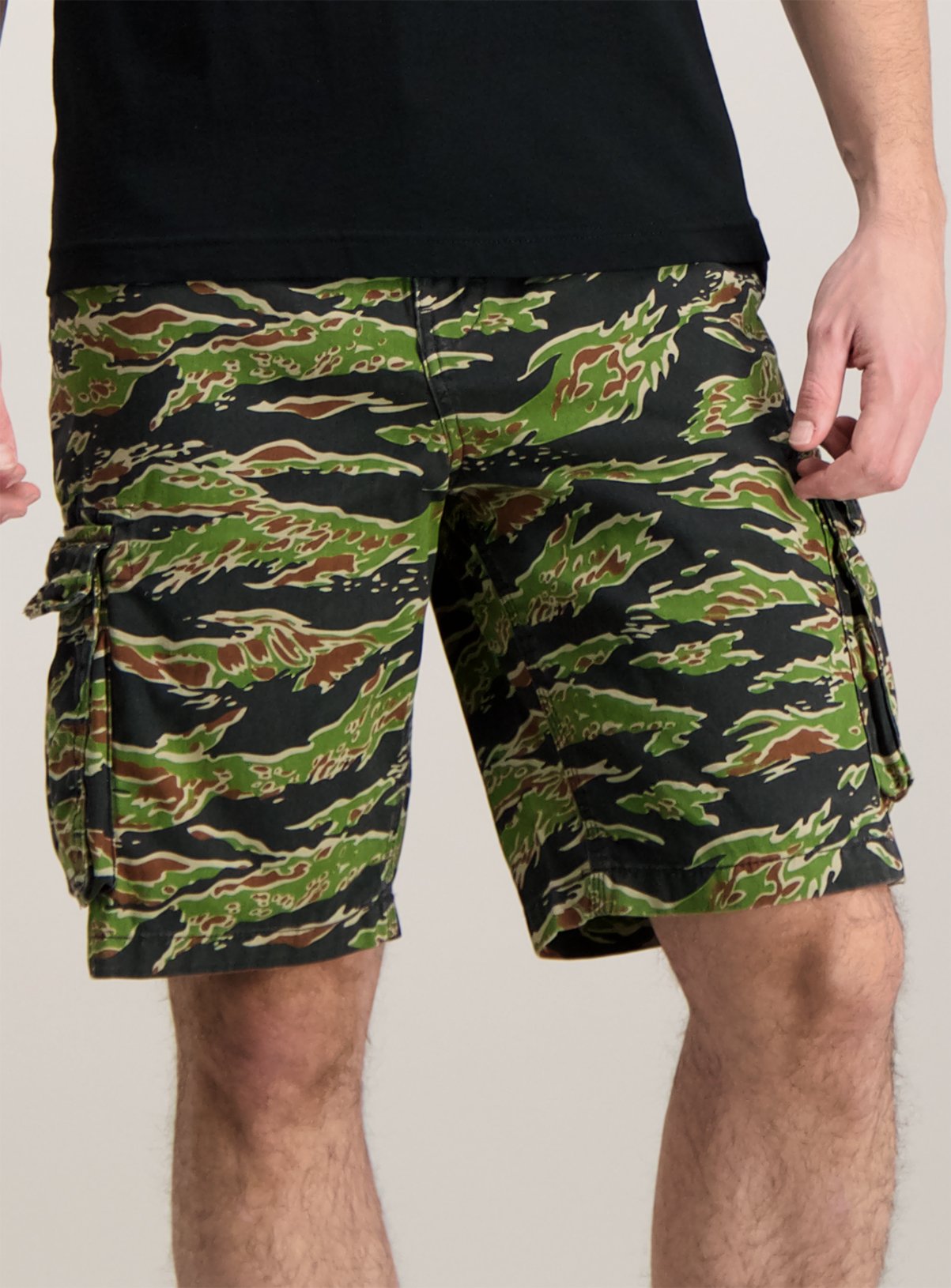 Black Camouflage Cargo Shorts Review
