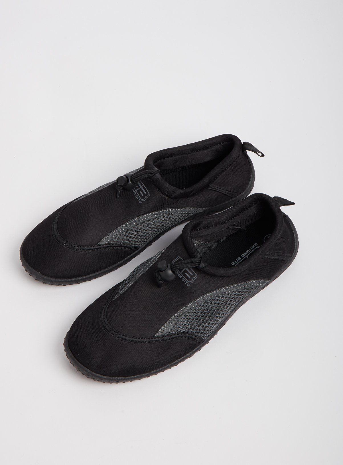 Black & Grey Neoprene Wetshoes Review