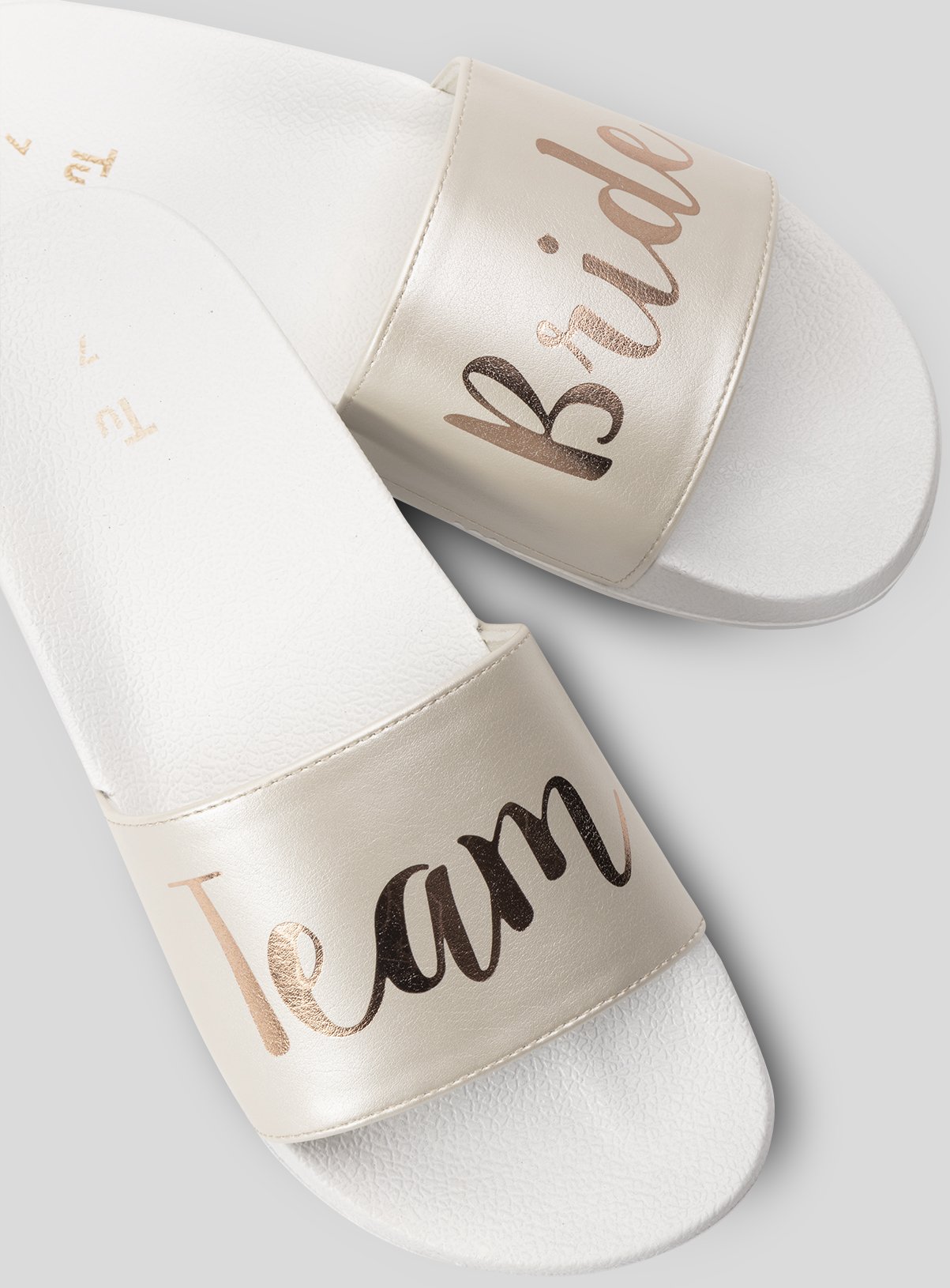 Online Exclusive White Team Bride Pool Sliders Review