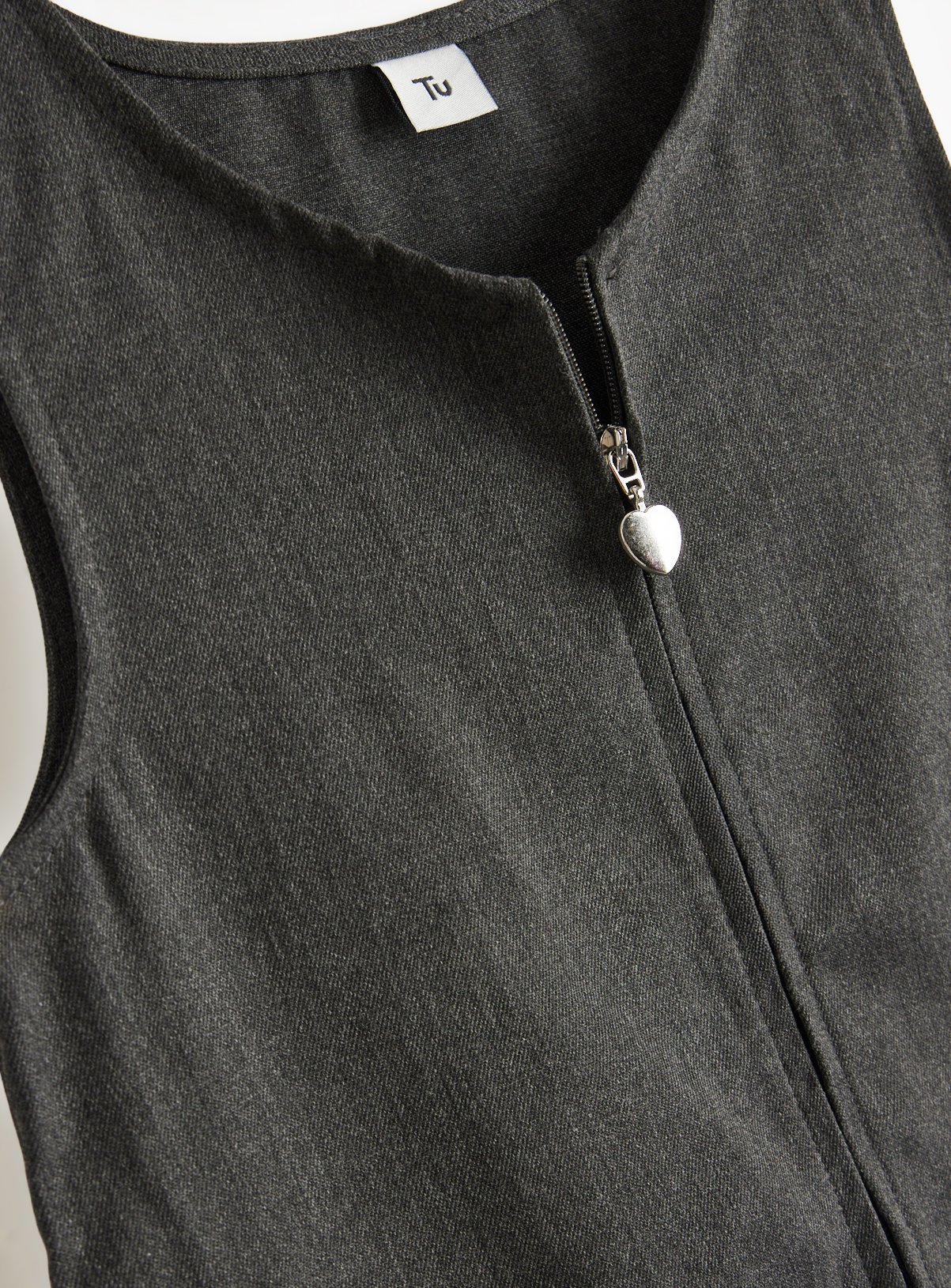 2 Pack Grey Zip Through Pinafores 4 years - Image 5 thumbnail