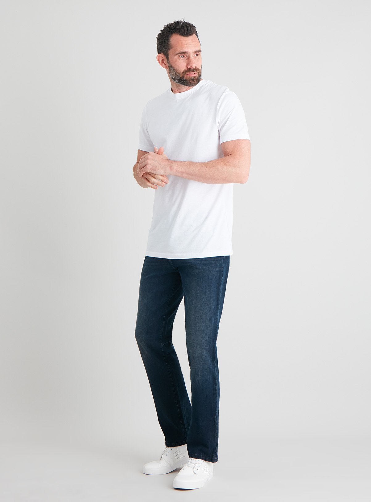 straight leg jeans dark blue