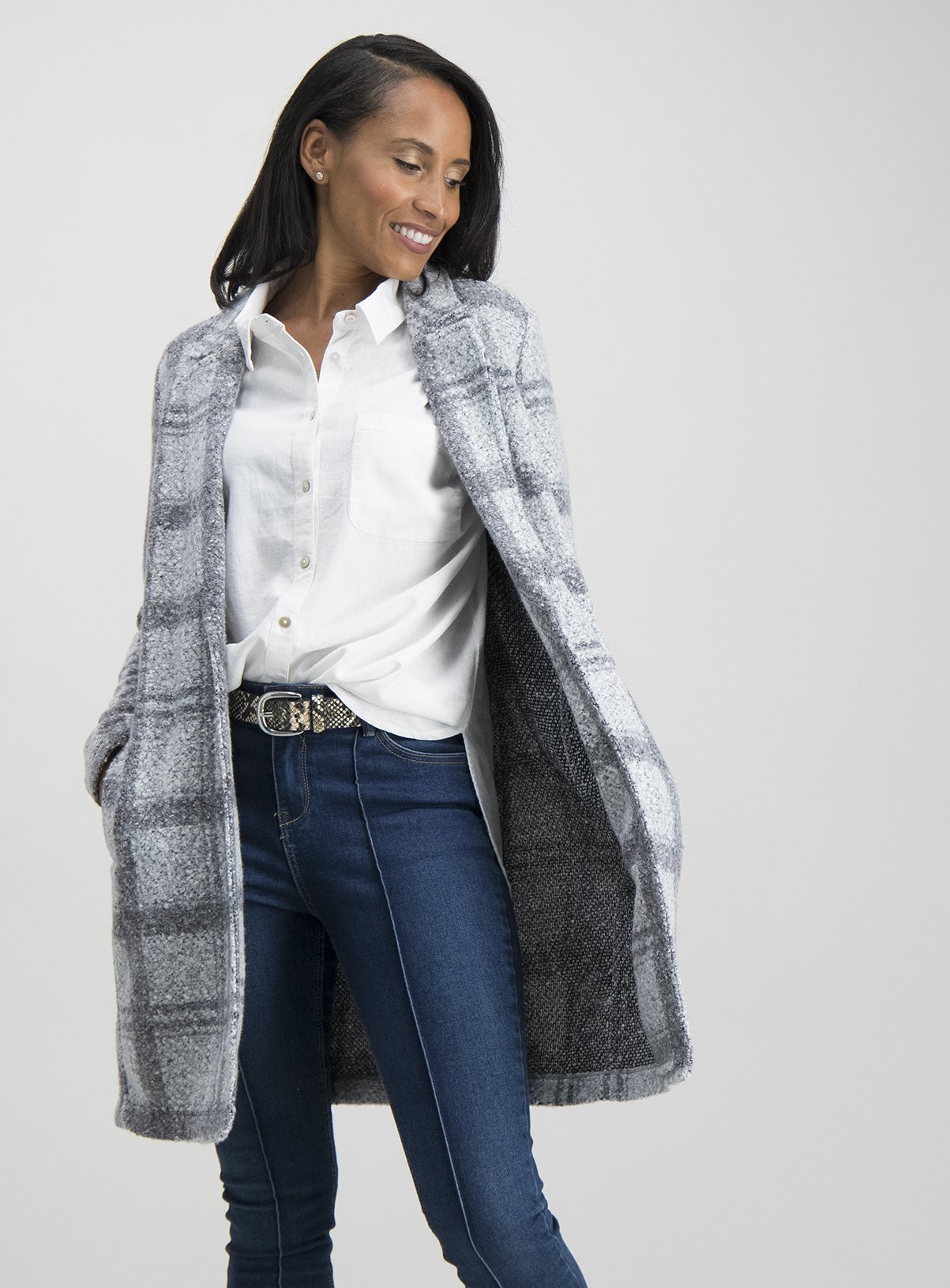 black boucle coatigan
