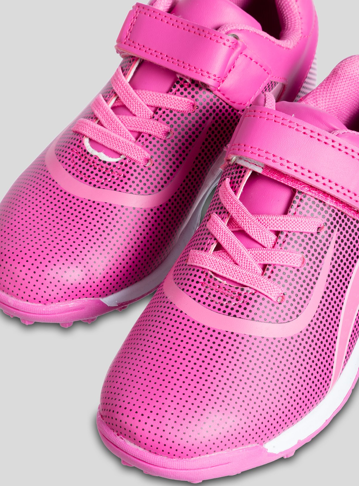 pink astro trainers