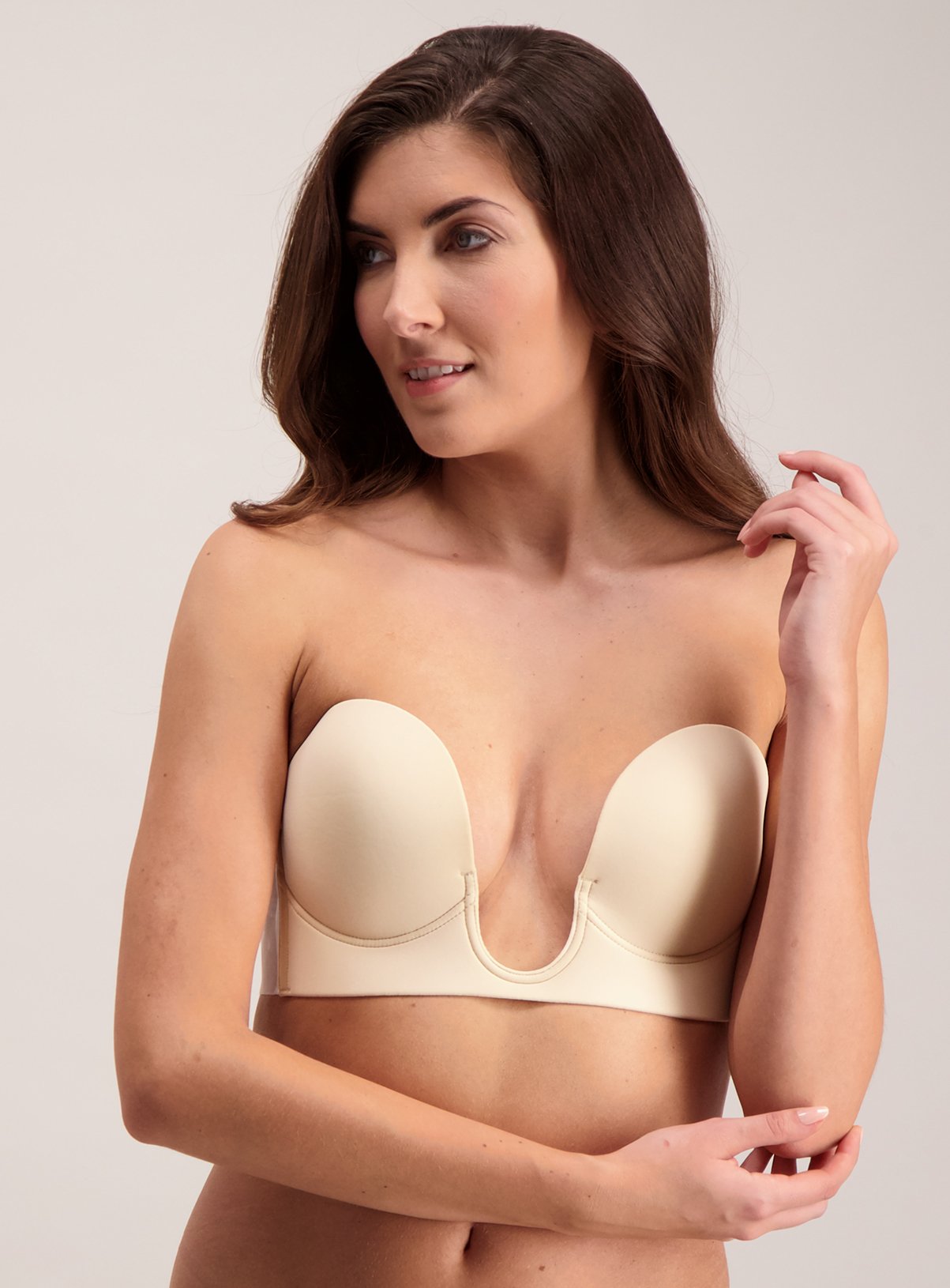 Nude Stick On Strapless U Plunge Bra Review