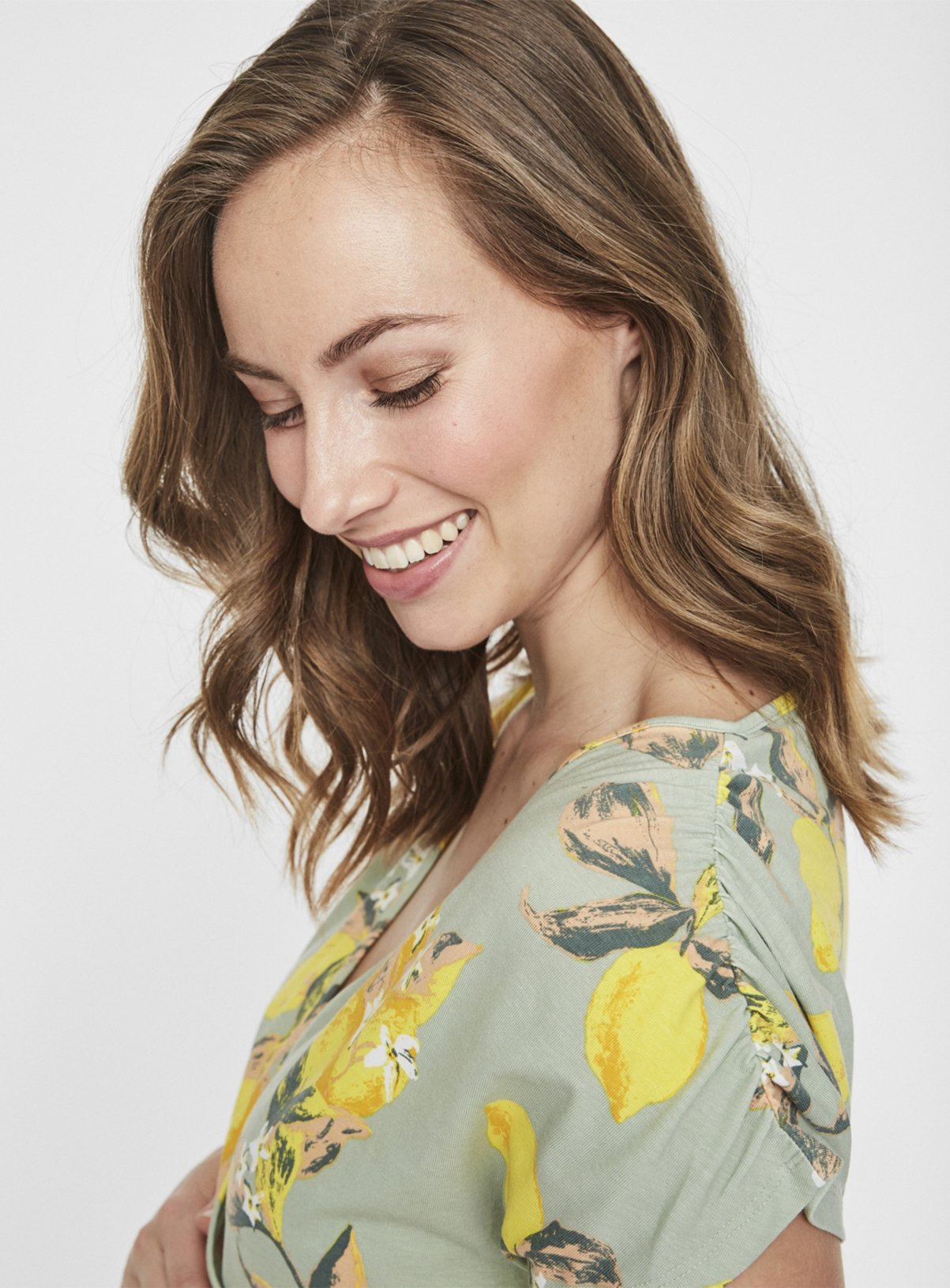 Maternity Yellow Lemon Print Maxi Dress Review