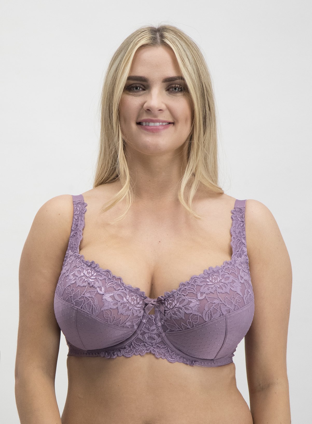 DD+ Light Purple Comfort Lace Full Cup Bra Review