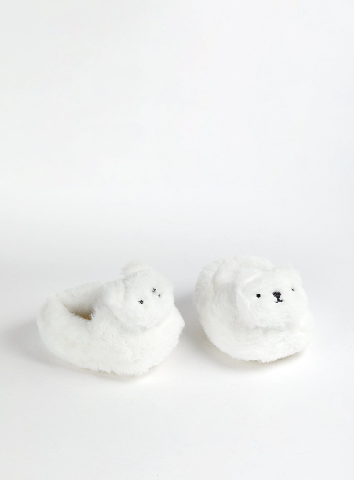 white fluffy slippers